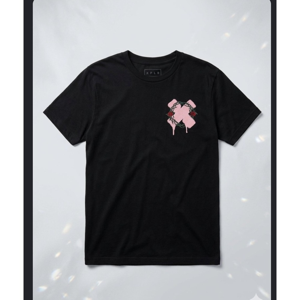 XPLR Design Studios Black Graphic T-Shirt Pink X Barbed Wire Roses Large